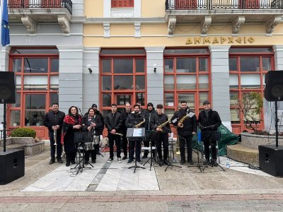 Η Χαλκίδα γιόρτασε την Τσικνοπέμπτη