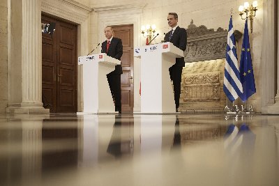 Θετικό πρόσημο στη συνάντηση Μητσοτάκη - Ερντογάν